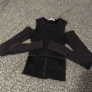 ZARA Ribbed Knit Cold Shoulder Cutout SMALL Top Black Long Sleeve Mid Drift Edge